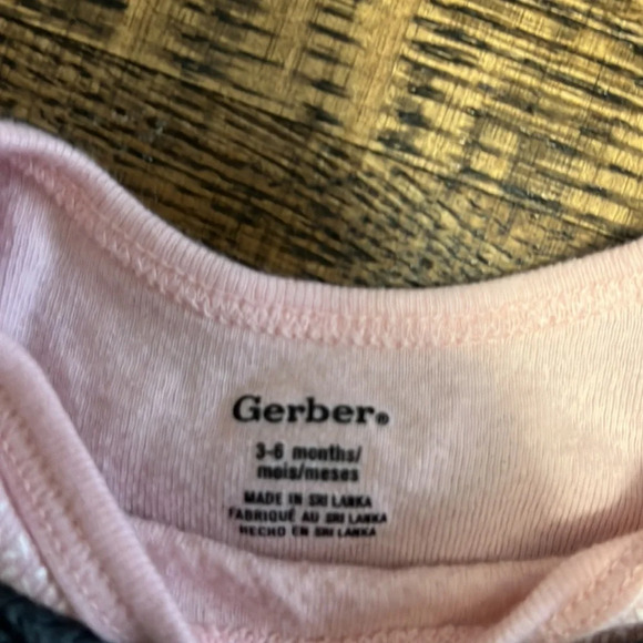 🍭3/$20🍭 GERBER Pink Oneside 🧸 - Picture 2 of 2
